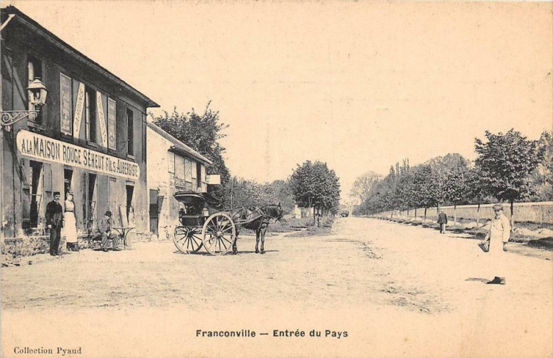 Carte postale ancienne Entrée du Pays à Franconville