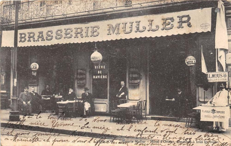 Carte postale ancienne Avignon Brasserie Muller Hotel D'Orient Omnibus A Tous Les Trains à Avignon