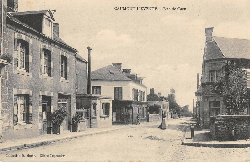 Carte postale ancienne Caumont L'Eventre Rue De Caen à Caen