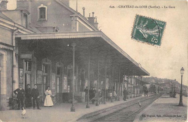 Carte postale ancienne Chateau Du Loir La Gare