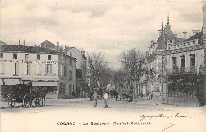 Carte postale ancienne Cognac Boulevard Denfert Rochereau à Cognac