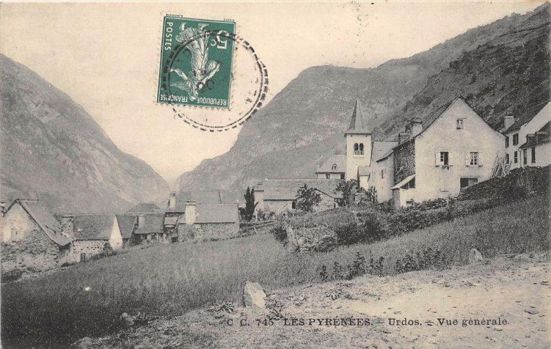 Carte postale ancienne Urdos Vue Generale à Urdos