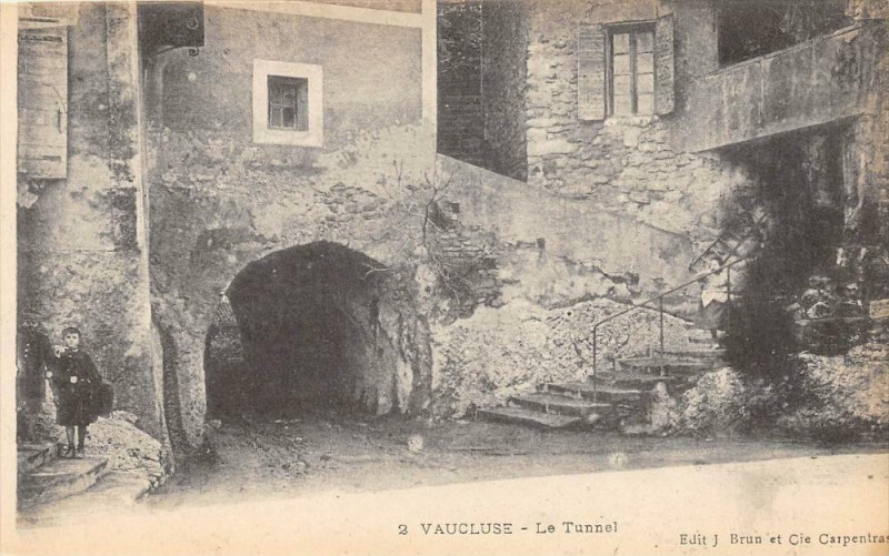 Carte postale ancienne Vaucluse Le Tunnel