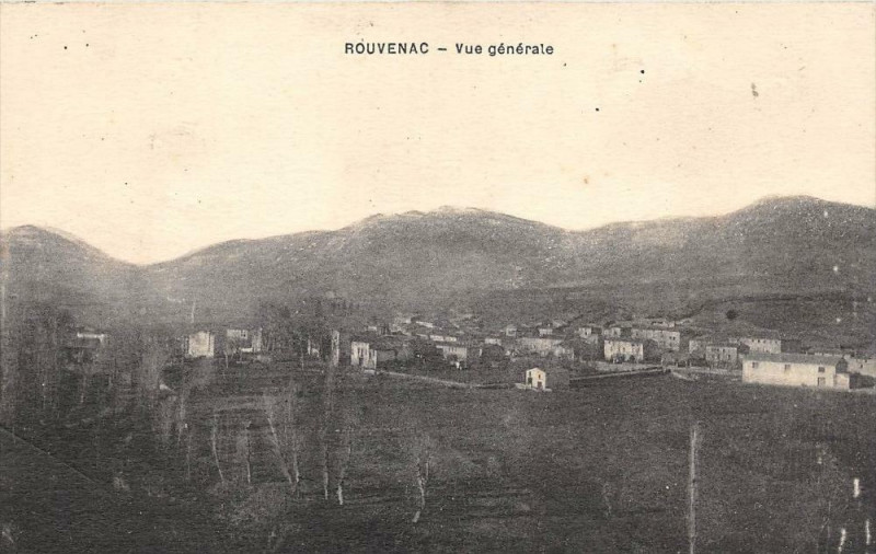 Carte postale ancienne Rouvenac Vue Generale  (frais de port offert