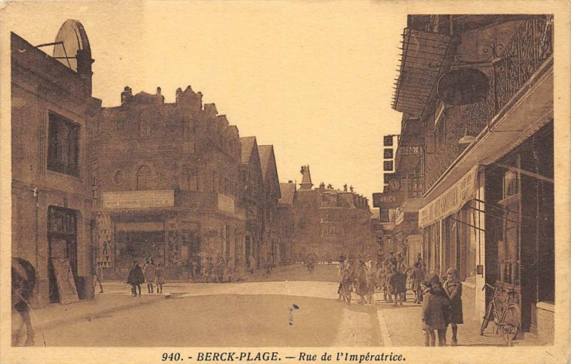 Carte postale ancienne Berck Plage Rue De L'Imperatrice à Berck