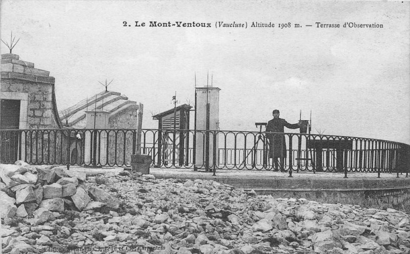 Carte postale ancienne Le Mont Ventoux Terrasse D'Observation