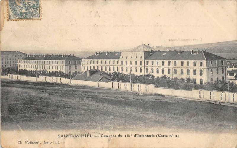 Carte postale ancienne St Mihiel Casernes Du 161e D'Infanterie