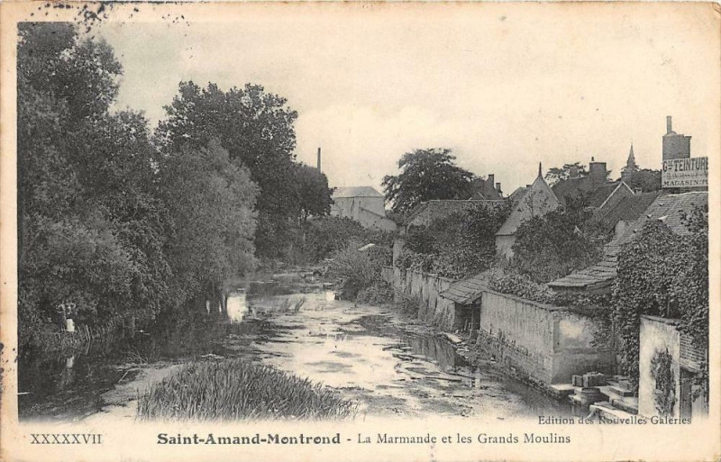 Carte postale ancienne Saint Amand Montrond La Marmande Et Grands Moulins à Saint-Amand-Montrond