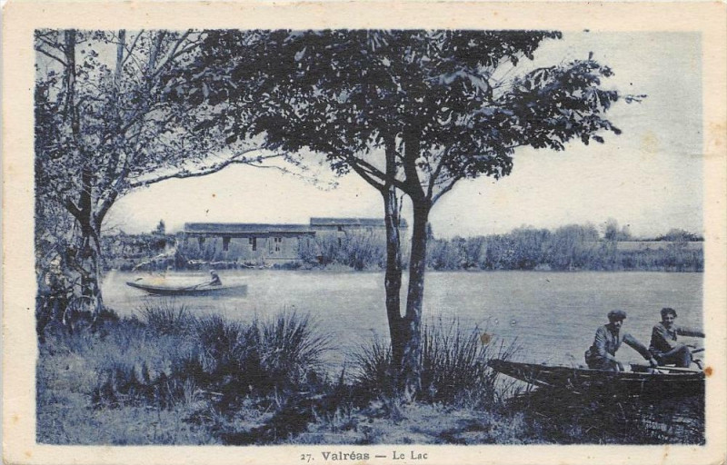 Carte postale ancienne Valreas Le Lac à Valréas