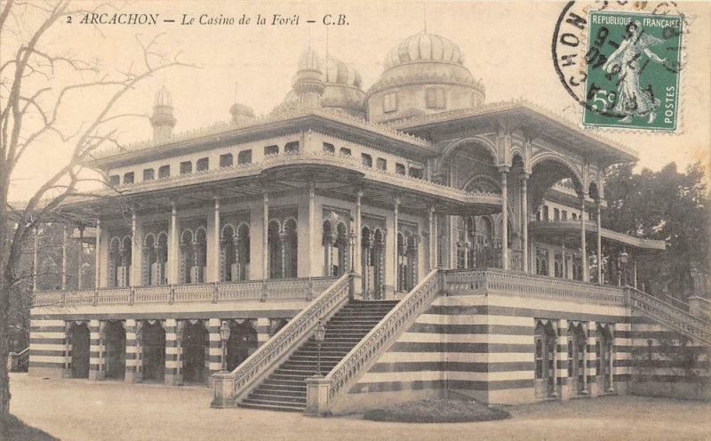 Carte postale ancienne Arcachon Le Casino De La Foret à Arcachon