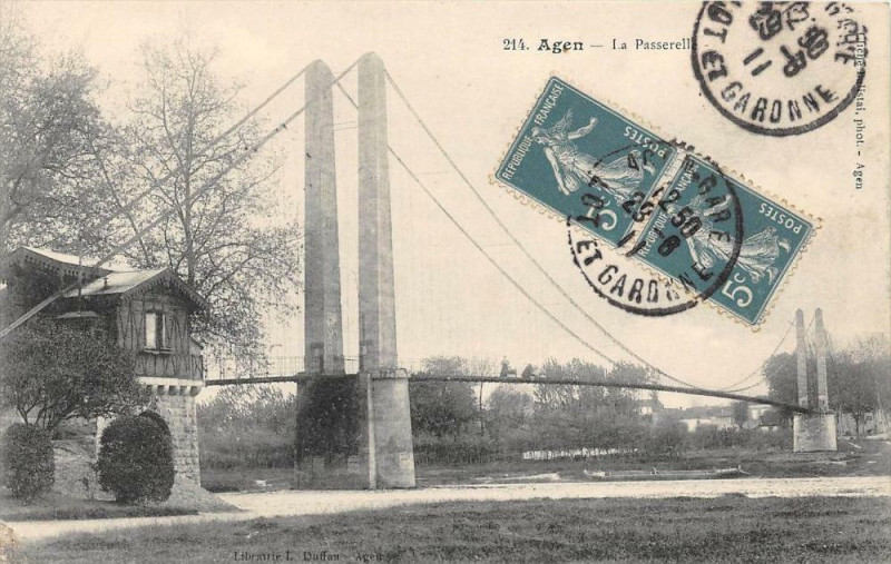 Carte postale ancienne Agen La Passerelle à Agen