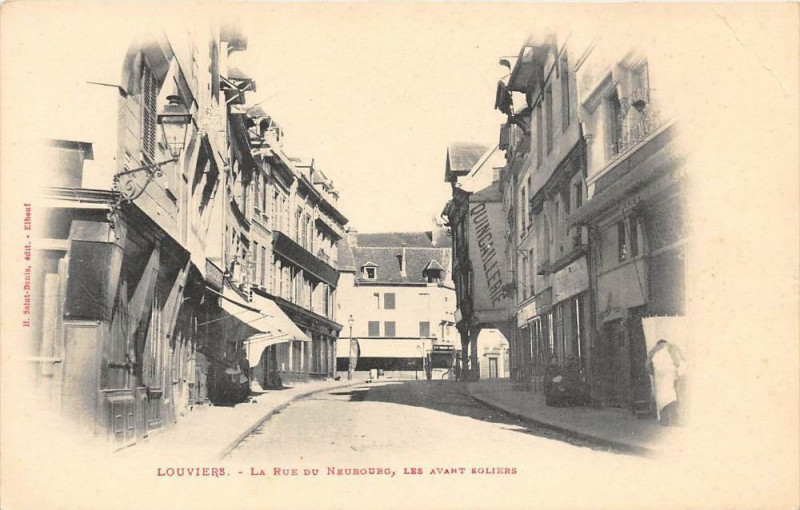 Carte postale ancienne Evreux La Rue Du Neubourg Les Avant Soliers (dos non divisé) à Évreux
