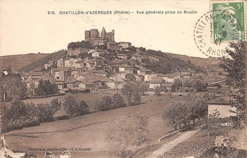 Carte postale ancienne Chatillon D'Azergues Vue Generale Prise Du Moulin à Châtillon