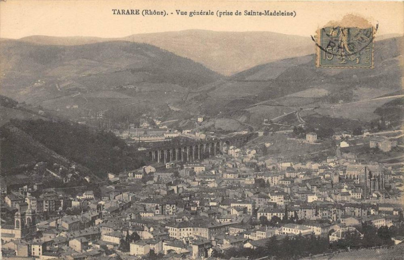 Carte postale ancienne Tarare Vue Generale Prise Sainte-Madeleine à Tarare