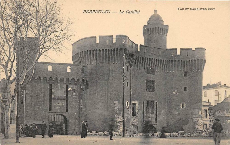 Carte postale ancienne Perpignan Le Castillet à Perpignan