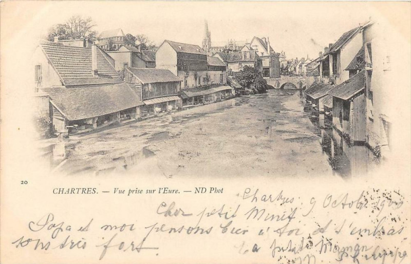 Carte postale ancienne Chartres Vue Prise Sur L'Eure (dos non divisé) à Chartres