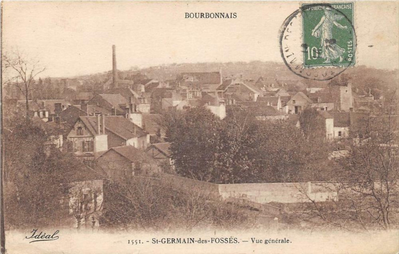 Carte postale ancienne Saint Germain Des Fosses Vue Generale