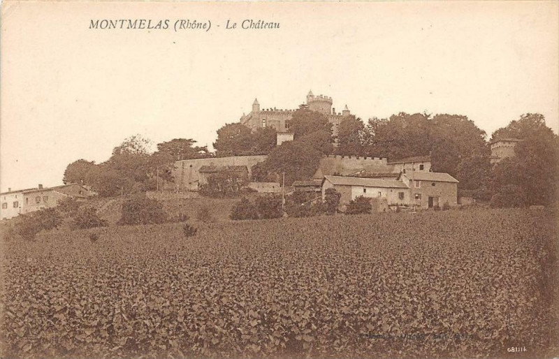 Carte postale ancienne Montmelas Le Chateau