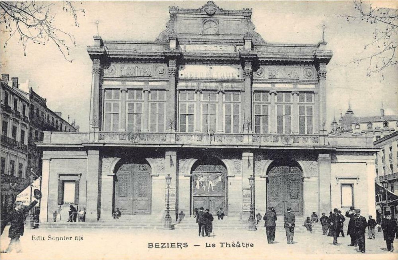 Carte postale ancienne Beziers Le Theatre à Béziers