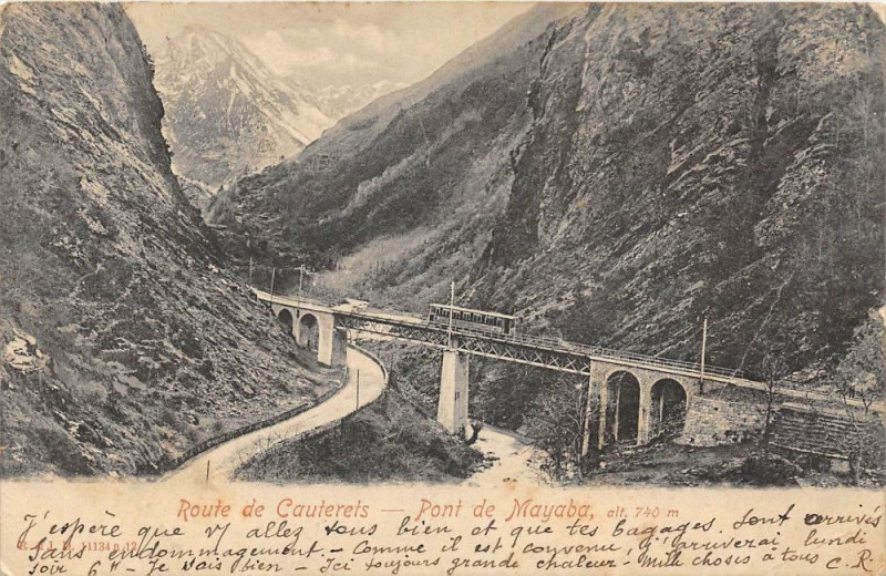 Carte postale ancienne Route De Cauterets Pont De Mayaba (dos non divisé) Tramway à Cauterets