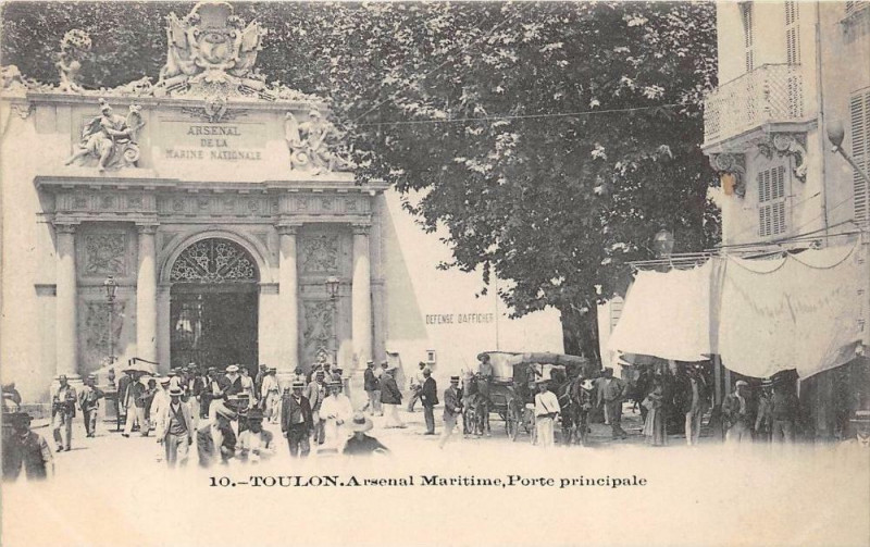 Carte postale ancienne Toulon Arsenal Maritime Porte Principale à Toulon