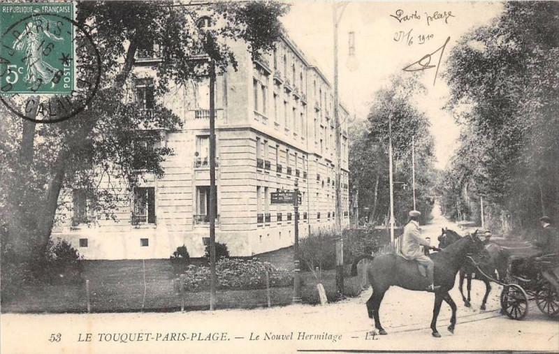 Carte postale ancienne Le Touquet Paris Plage Le Nouvel Hermitage au Touquet-Paris-Plage