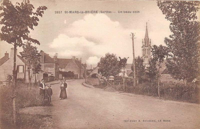 Carte postale ancienne Saint Mars La Briere Un Beau Coin