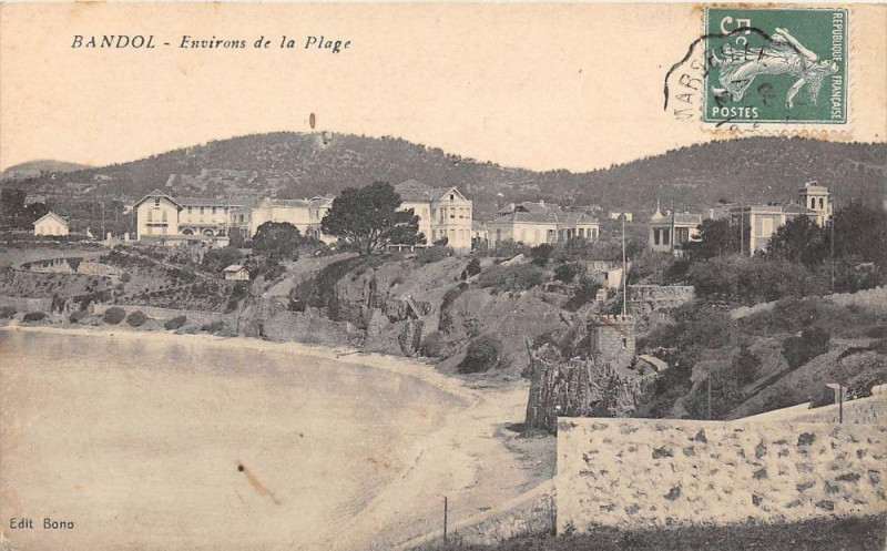 Carte postale ancienne Bandol Environs De La Plage à Bandol