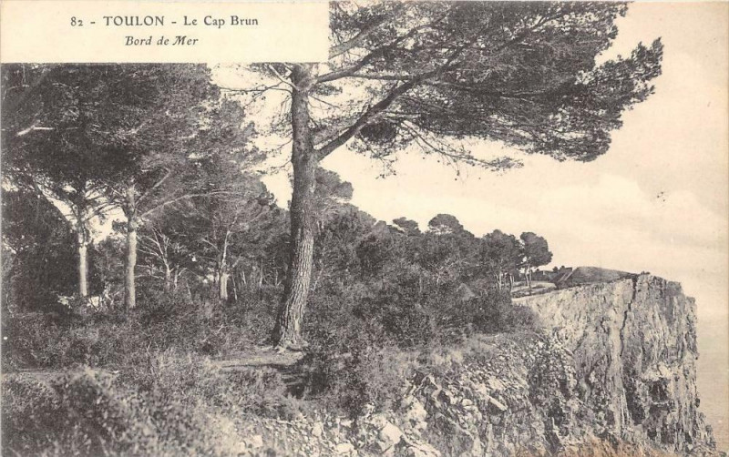 Carte postale ancienne Toulon Le Cap Brun à Toulon