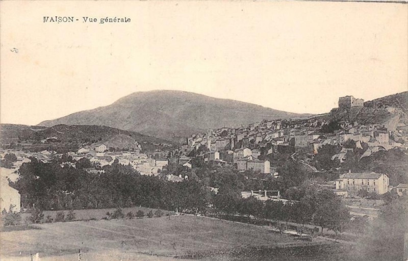 Carte postale ancienne Vaison Vue Generale