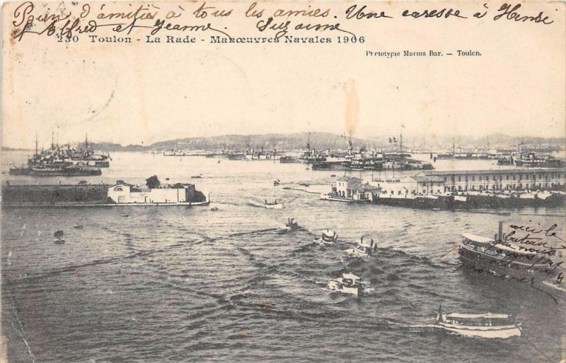 Carte postale ancienne Toulon La Rade Manoeuvres Navales 1906 (dos non divisé) à Toulon