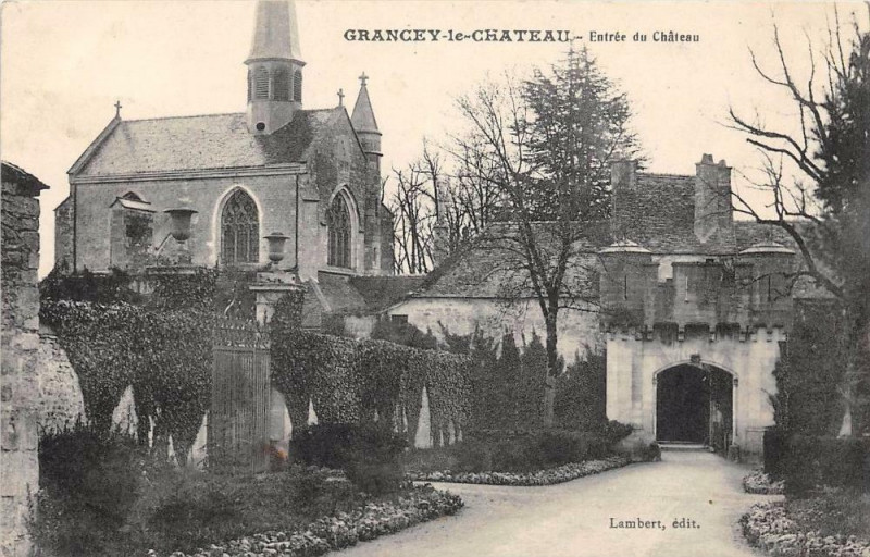 Carte postale ancienne Grancey Le Chateau Entree Du Chateau à Ancey