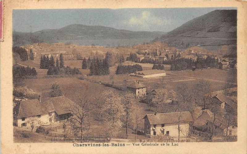 Carte postale ancienne Charavines Vue Generale Et Le Lac à Charavines