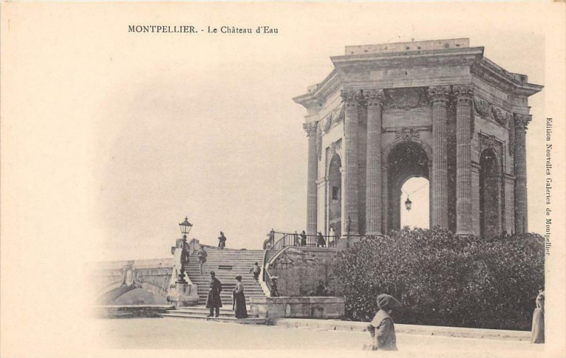 Carte postale ancienne Montpellier Le Chateau D'Eau (dos non divisé) à Montpellier