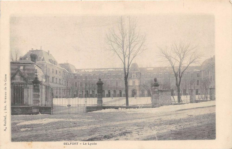Carte postale ancienne Belfort Le Lycee  (dos non divisé) à Belfort