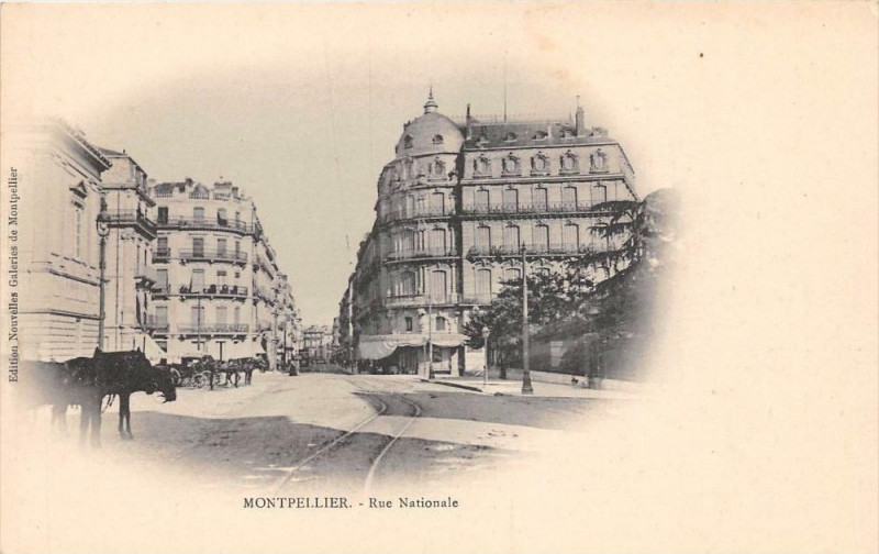 Carte postale ancienne Montpellier Rue Nationale (dos non divisé) à Montpellier