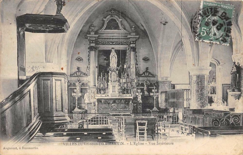 Carte postale ancienne Villeneuve Sous Dammartin L'Eglise Vue Interieure à Villeneuve-sous-Dammartin