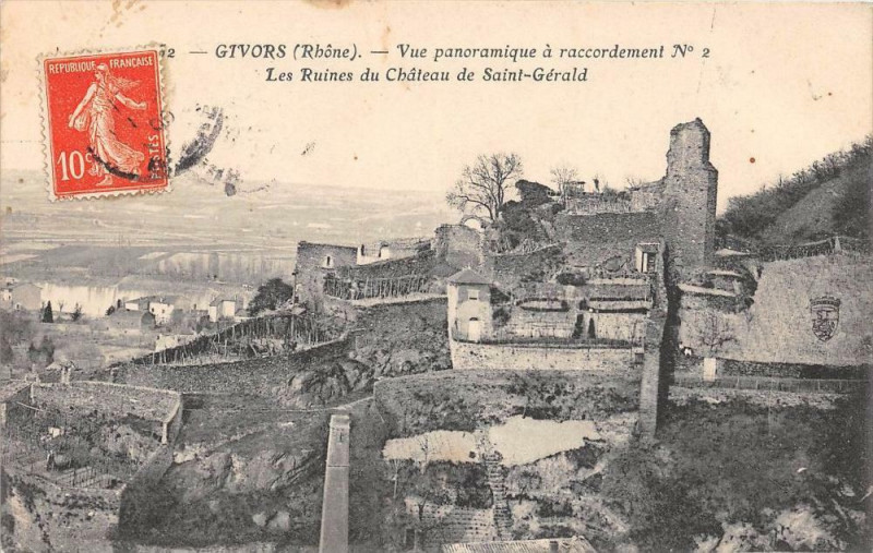 Carte postale ancienne Givors Vue Panoramique A Raccordement N°2 Les Ruines Du Chateau Gerald à Givors