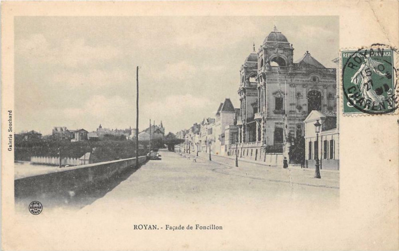 Carte postale ancienne Royan Facade De Foncillon à Royan