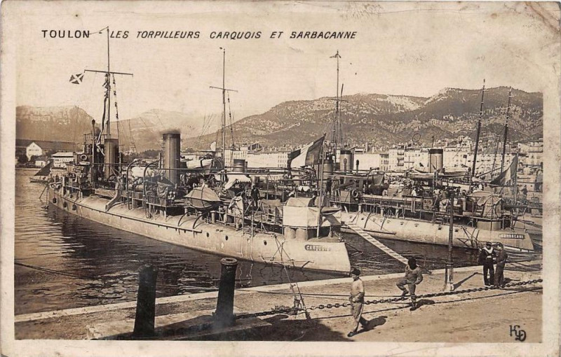 Carte postale ancienne Toulon Les Torpilleurs Carquois Et Sarbacanne à Toulon