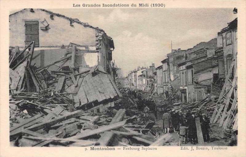 Carte postale ancienne Les Grandes  Inondations Du Midi Montauban Faubourg Sapiacou à Montauban