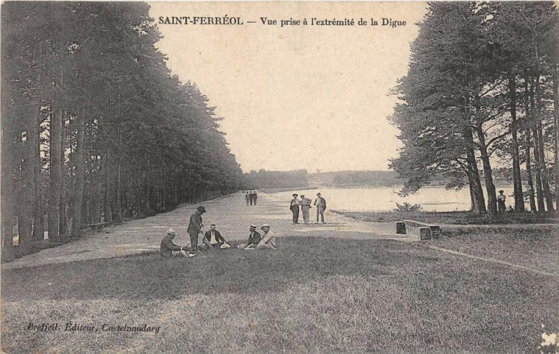 Carte postale ancienne Saint Ferreol Vue Prise A L'Extremite De La Digue