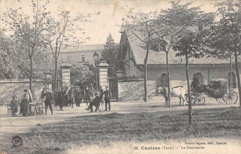 Carte postale ancienne Castres Le Seminaire à Castres