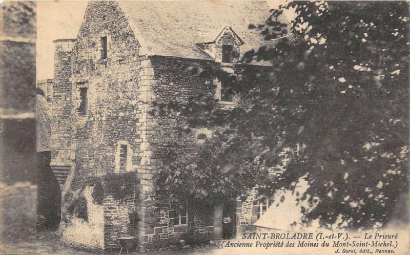 Carte postale ancienne Saint Broladre Le Prieure à Saint-Broladre