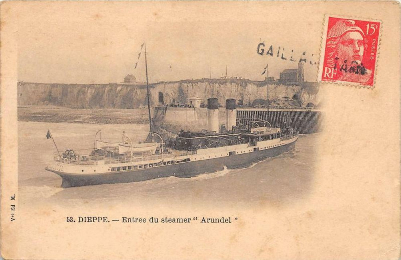 Carte postale ancienne Dieppe Entree Du Steamer Arundel à Dieppe