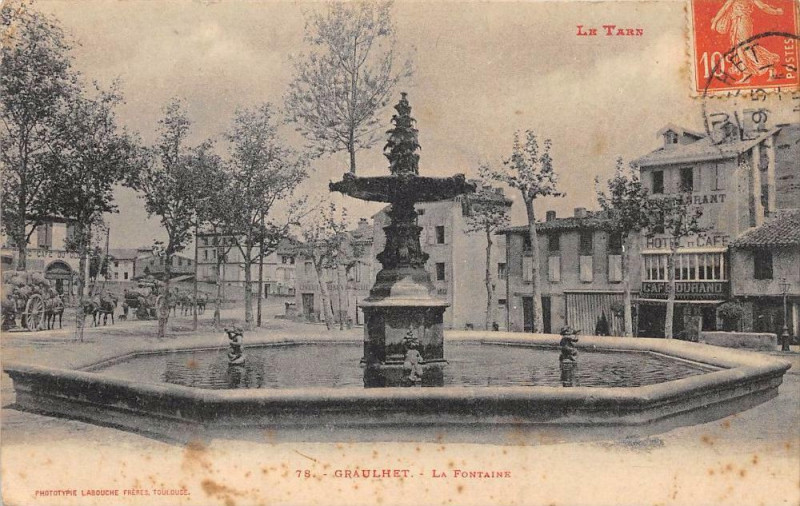 Carte postale ancienne Graulhet La Fontaine à Graulhet