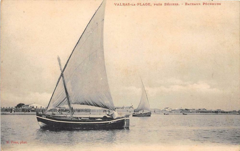 Carte postale ancienne Valras La Plage Pres Beziers Bateaux Pecheurs à Béziers