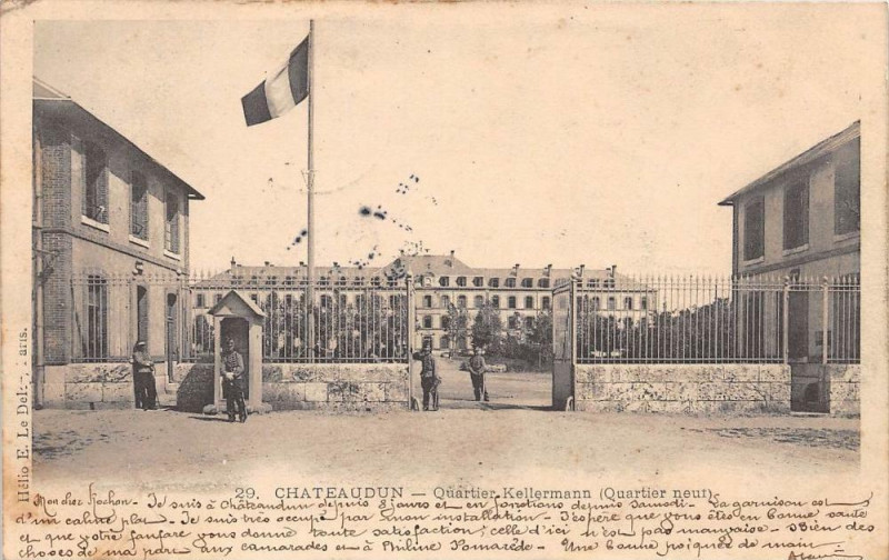 Carte postale ancienne Chateaudun Chateau Kellermann Quartier Neuf (dos non divisé) à Châteaudun