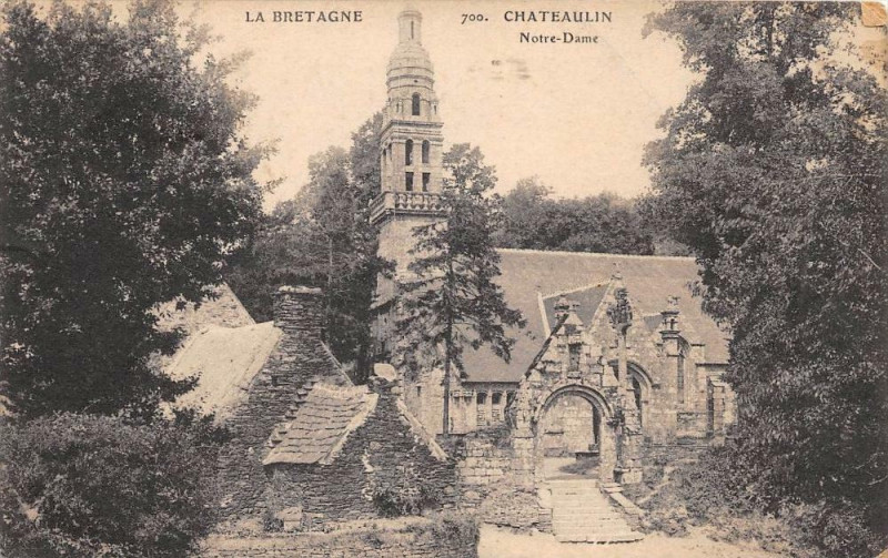 Carte postale ancienne Chateaulin Notre Dame à Châteaulin