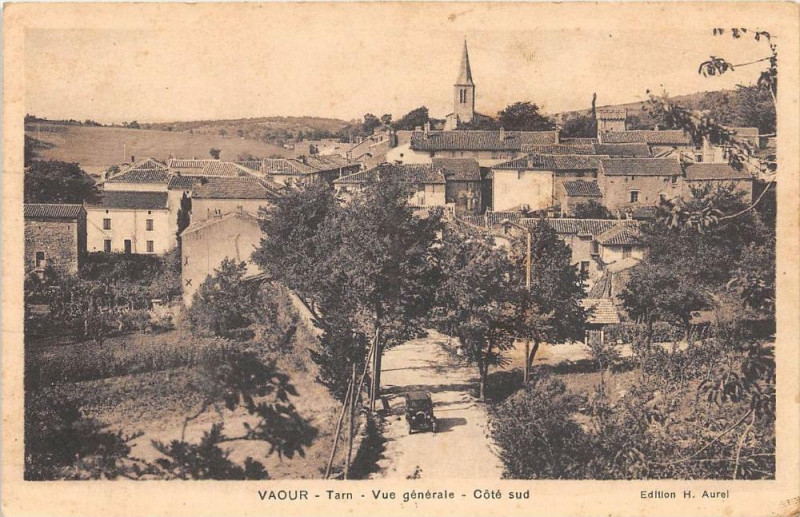 Carte postale ancienne Vaour Vue Generale Cote Sud à Vaour